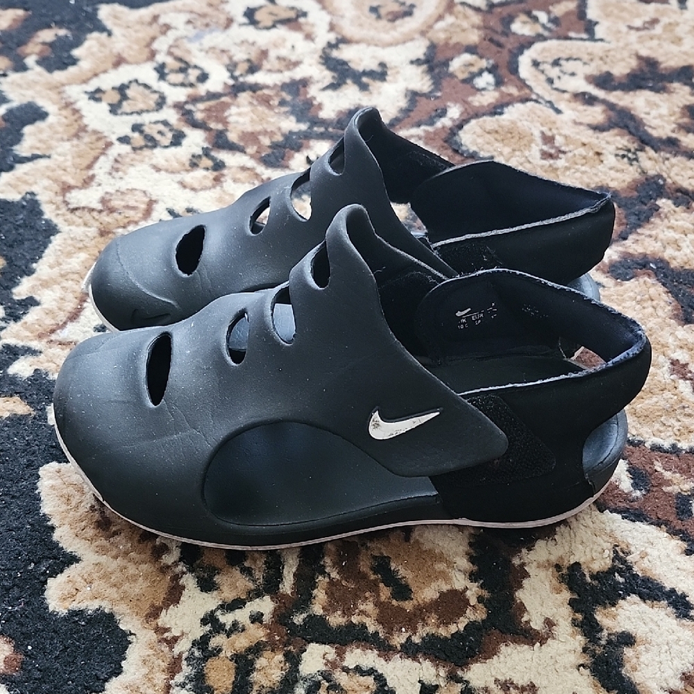 Nike Kids Black Sandals; Size: 10B, Black/white